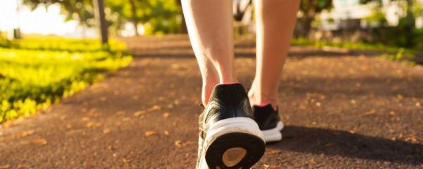 哪些坏习惯正影响你的血糖 日常如何预防糖尿病 散步可以预防糖尿病吗