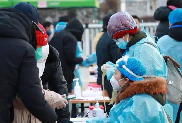 天津新增690例本土阳性感染者，其中542例为管控人员