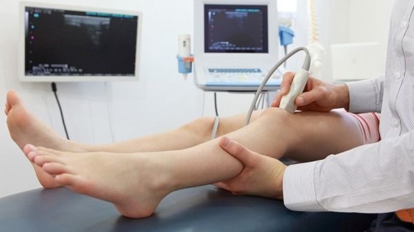 血糖状况如何，“脚”会透露？医生：要是没有这4种迹象，血糖较稳定