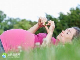 产妇坐月子生活安排，日常饮食、行为指南分享