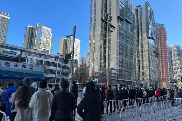 本土感染人数五连升！河南一高校学生突然离校？广州海珠强化疫情防控新规定来了