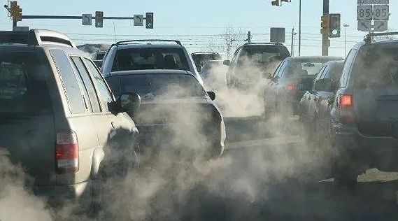 汽车车内空气污染的行程原因-有驾