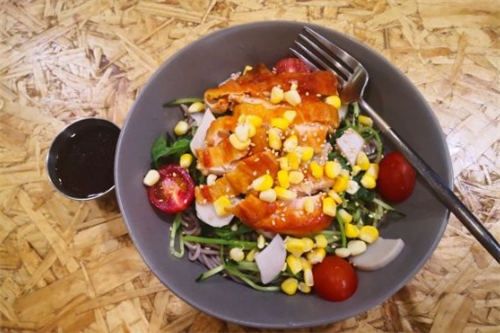 美味又健康 深圳5家人均只需20+的轻食餐厅推荐