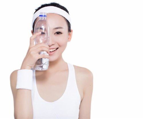 瘦身運(yùn)動:打網(wǎng)球