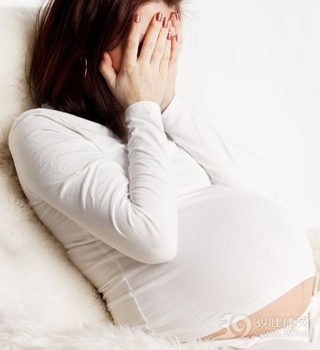 孕婦 懷孕 哭泣 臉 不安 難過 累 生病_14202797_xxl