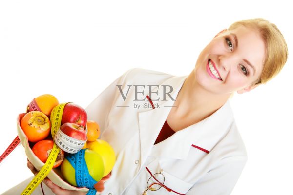 醫(yī)生營養(yǎng)師推薦健康食品。飲食。照片攝影圖片
