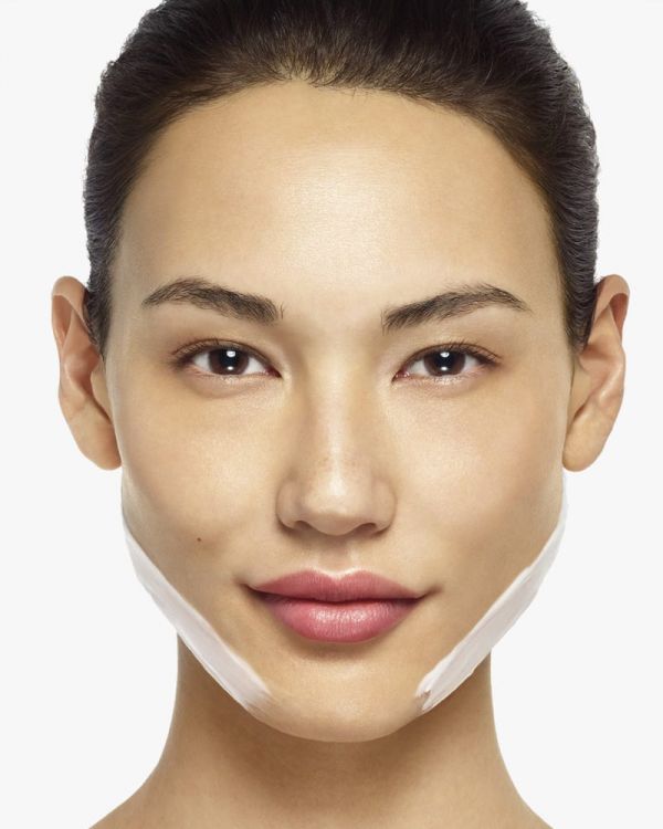 Face, Eyebrow, Hair, Forehead, Skin, Cheek, Chin, Lip, Nose, Head, 