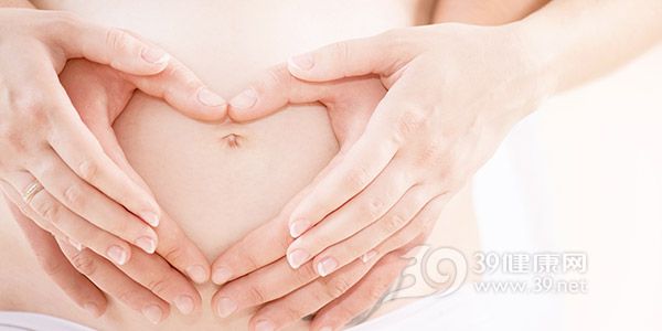 孕妇-怀孕-手-母亲-父亲-心形-亲子_23420251_xxl.jpg