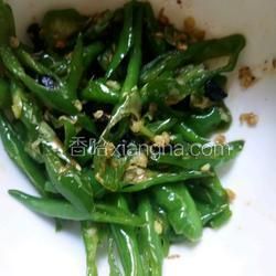 豆施压炒青尖椒的做法[图]
