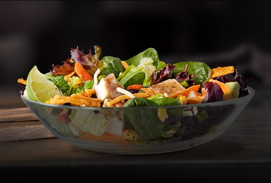 Dish, Food, Cuisine, Garden salad, Salad, Vegetable, Ingredient, Caesar salad, Spinach salad, Leaf vegetable, 