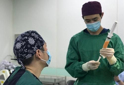 背部脂肪特征及分布特點，如何選擇吸脂手術(shù)好？