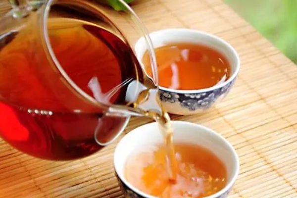 四季适合喝什么茶，春夏秋冬喝茶对照表