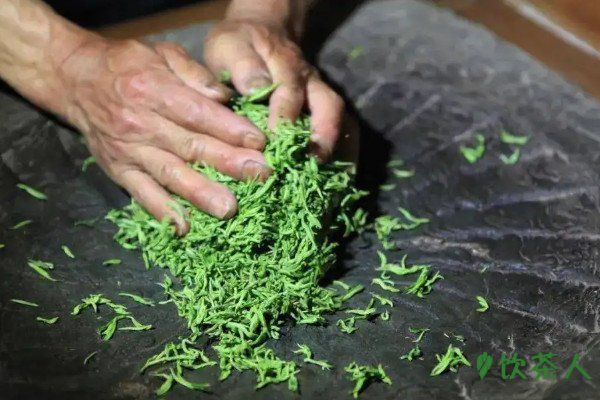 绿茶制作工艺流程，绿茶制作五大步骤(生产流程工艺)