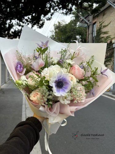 一家很離譜的花店