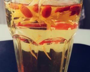 【減肥飲品】枸杞菊花茶的做法 步驟2