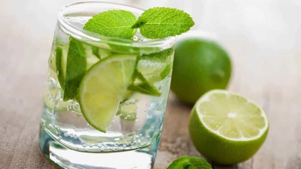 bajar peso con limon y agua