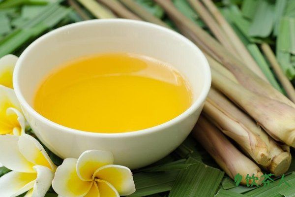 檸檬草茶的功效與作用，健胃消食/美容養(yǎng)顏/止咳化痰/殺菌抑菌