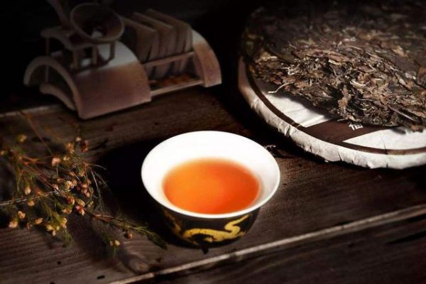 口渴只喝茶葉水，一個(gè)月后身體有何變化？