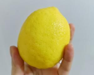 （獨(dú)家）新手也能做的極品檸檬茶！的做法 步驟4