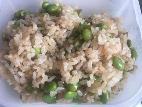 健康毛豆炒飯的做法