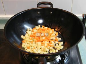 雜蔬炒飯——健康素食的做法 步驟3