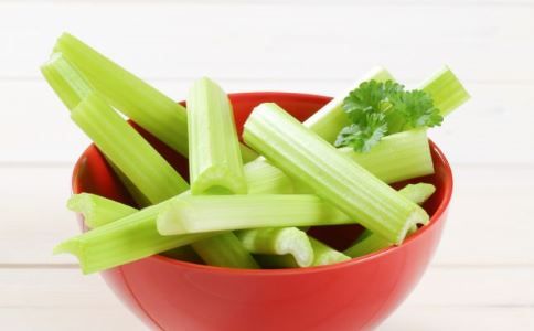 夏天吃什么食物減肥 夏天吃什么可以減肥 夏天吃什么蔬菜減肥好