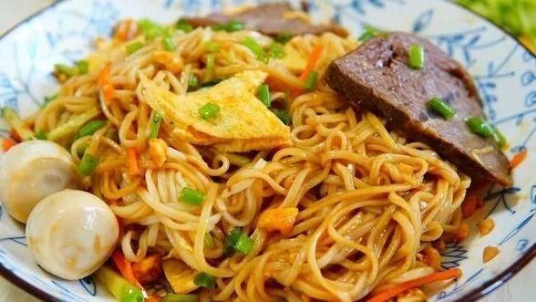 一无是处？专家揭凉皮“营养真相”：你吃进去的大概只有热量了