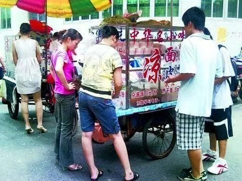 一无是处？专家揭凉皮“营养真相”：你吃进去的大概只有热量了