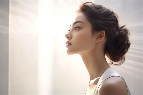 抽脂能瘦屁股！告別粗壯，擁有迷人曲線