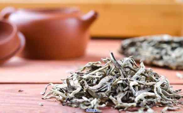 茶叶里的白色絮状物：是什么？为什么会出现？是什么成分？