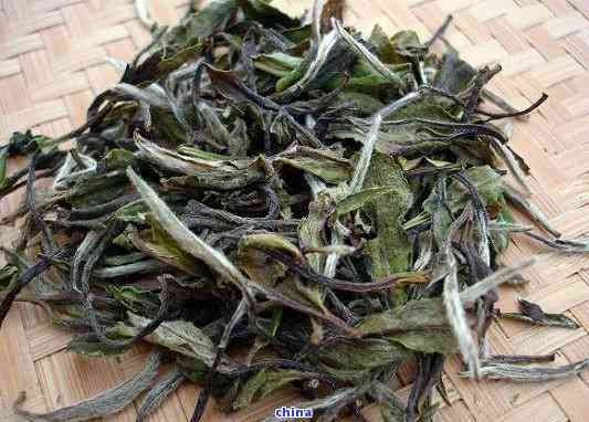 茶叶里的白色絮状物：是什么？为什么会出现？是什么成分？