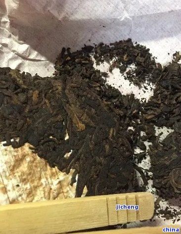 普洱茶渣子沉淀的原因及解決 