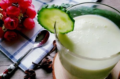 酸奶搭配早已更新?lián)Q代，你的那些水果已經(jīng)OUT了