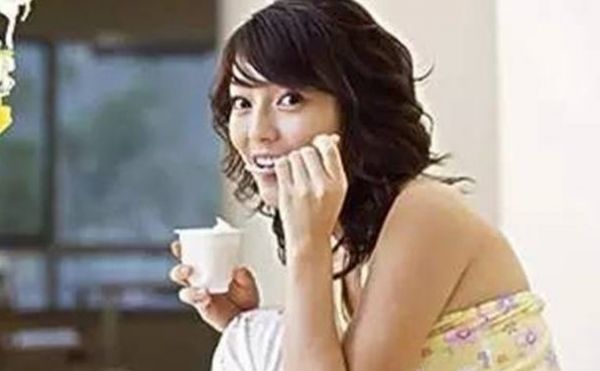 女人喝酸奶要注意什么？女人喝酸奶的注意事項有哪些？(1)