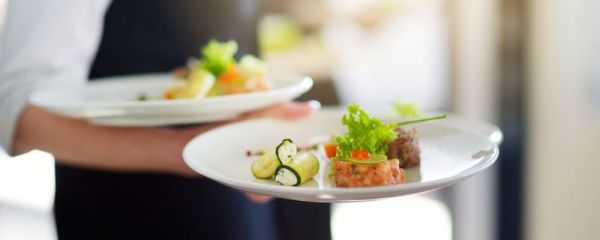 飲食