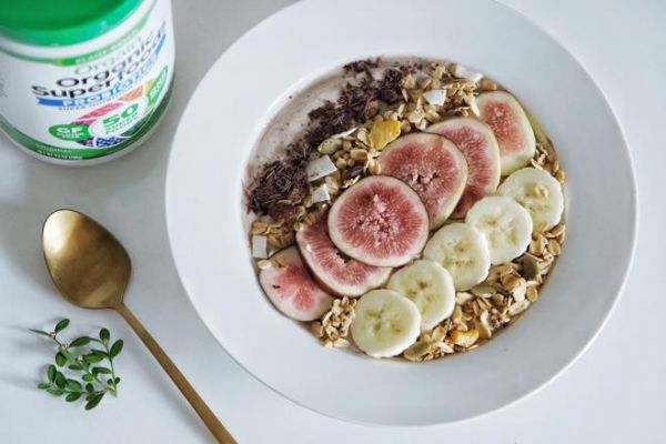 superfoods 可可酸奶燕麥碗（健康早餐）的做法