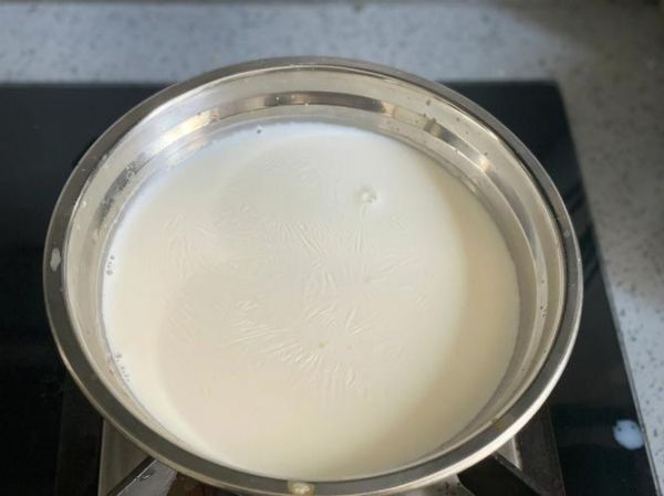 水果酸奶