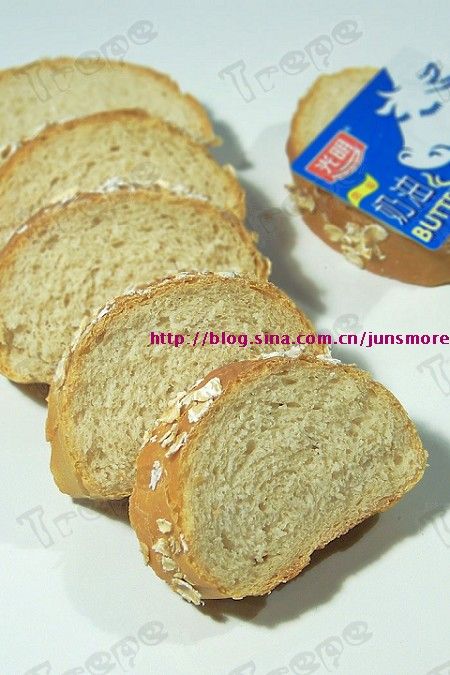 將健康與簡單發(fā)揮到極致鈥斺100%全麥面包