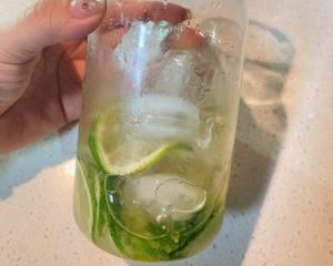 原諒檸檬茶 在家也能做! 泰綠 檸檬茶 超簡單的做法 步驟6