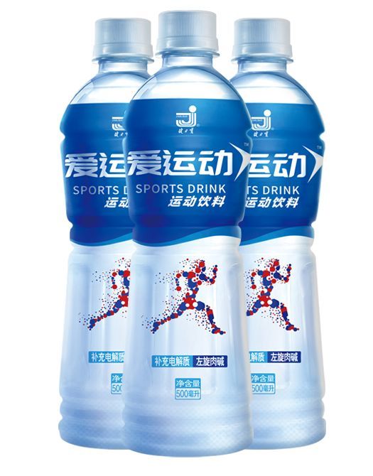 另外，市場具有類似宣稱的還有美國“網(wǎng)紅”燃力士運動飲料，含有?；撬?、綠茶、瓜拿納、生姜等成分。燃力士官網(wǎng)上標(biāo)明“運動前15分鐘飲用更佳”，運動后一般需要補充蛋白質(zhì)，而綠茶中的酸類易與蛋白質(zhì)結(jié)合生成不易