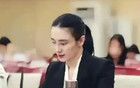 本以为宋佳的美貌已经无敌了，看看旁边，宋佳还是低调了
