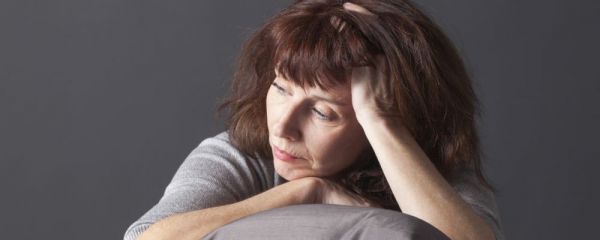 怎樣讓乳房堅(jiān)挺 讓乳房堅(jiān)挺的方法 女人如何保健乳房