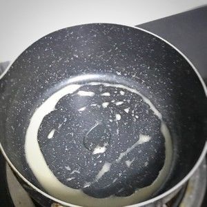 虾仁炒蛋的做法步骤 第3步