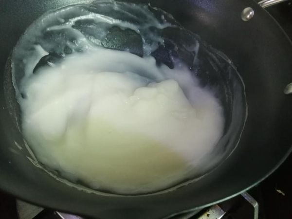 純奶手撕吐司的做法 步驟1