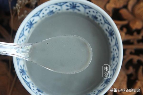 減脂時(shí)期這樣喝豆?jié){，比牛奶好喝營(yíng)養(yǎng)，熱量低飽腹感強(qiáng)，早餐必備