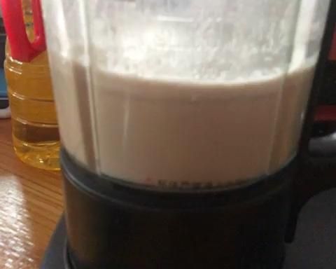 純奶手撕吐司的做法 步驟1