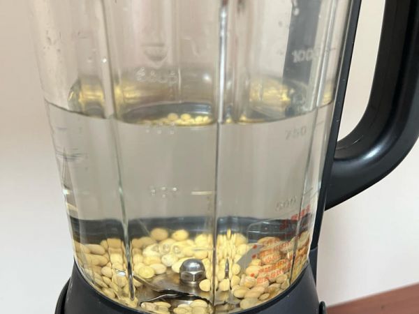 純奶手撕吐司的做法 步驟1