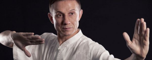 怎么梳頭好 梳頭有什么好處 怎么梳頭才有效果
