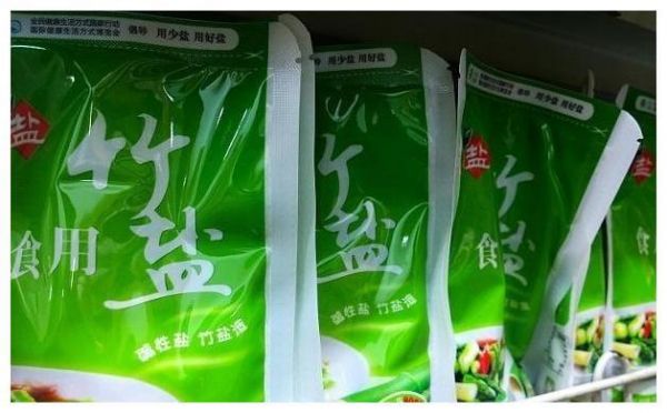 吃鹽過多不利于身體健康，3個辦法幫助減少食鹽攝入量，不妨了解
