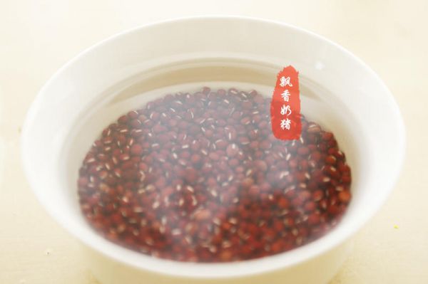 純奶手撕吐司的做法 步驟1